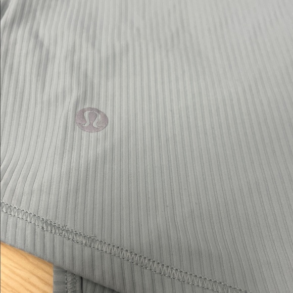 Lululemon Base Pace Ribbed Tank Top – Silver Blue – Size 8 - Picture 12 of 12